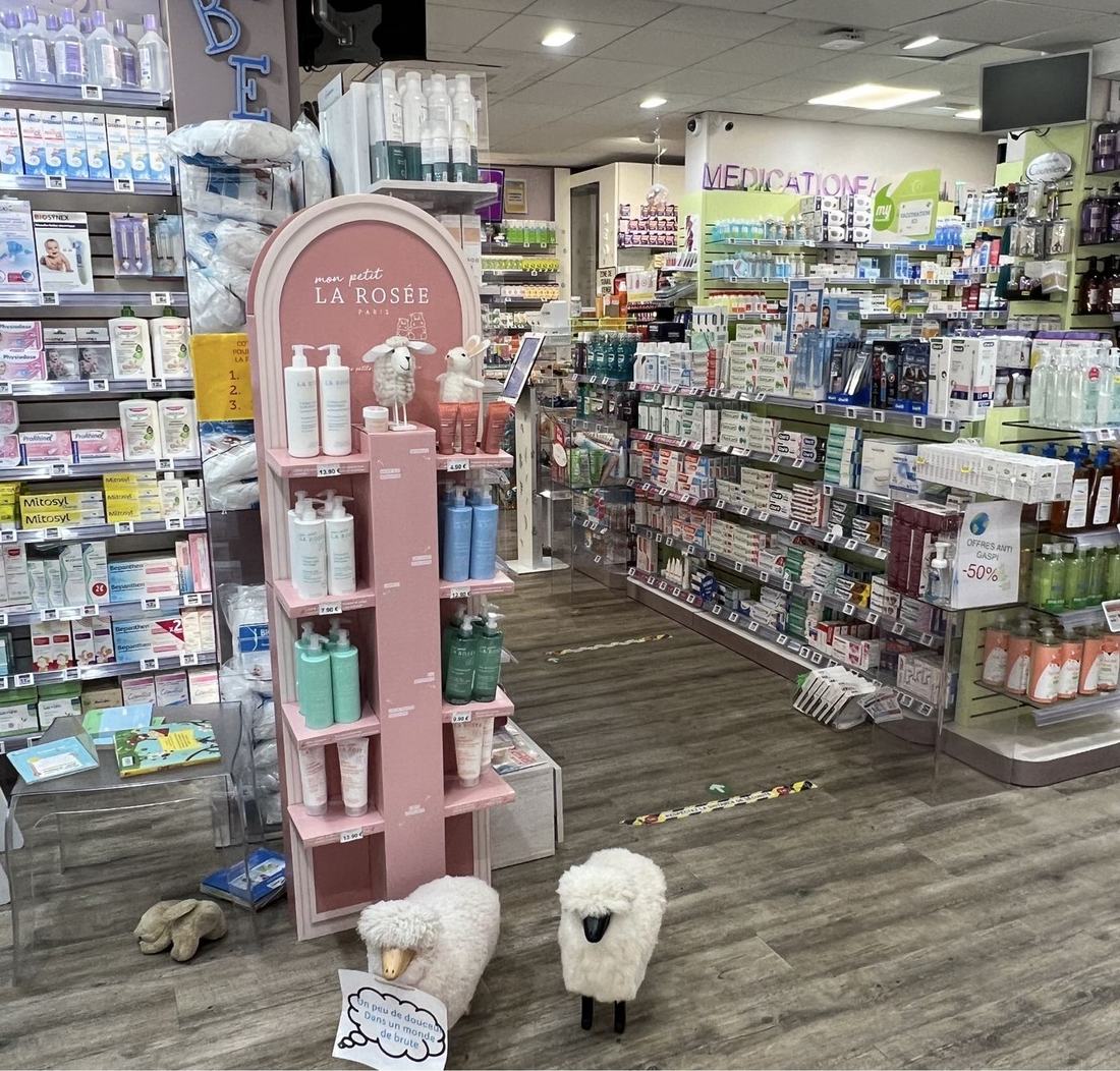 Présentation de la gamme La Rosée Paris à la Pharmacie Issy Epinettes